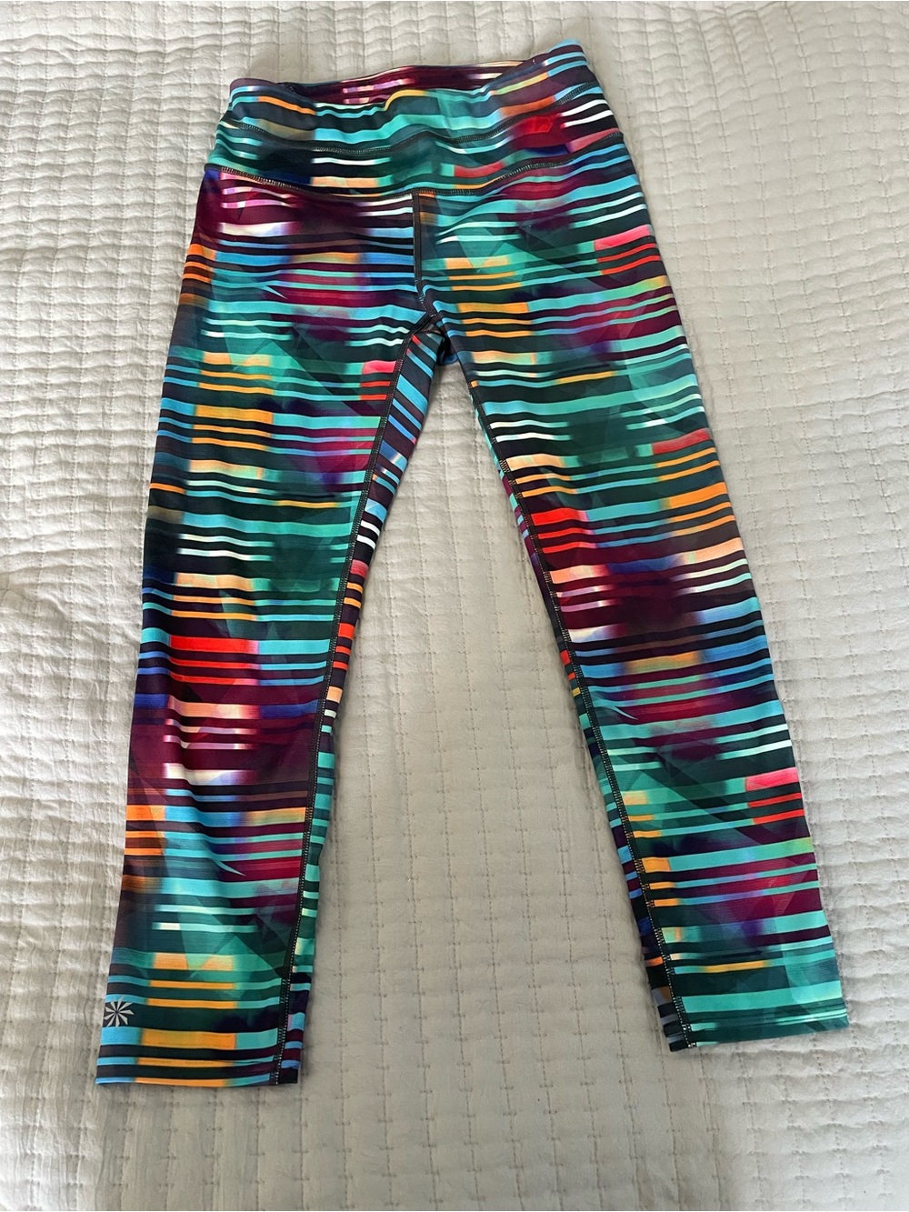 Athleta Crop Legging XS Multicolor Stripe Print 21 Inch Zip Pocket